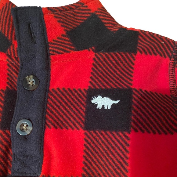 Carters Buffalo Plaid Set. Size 2T NWT - Picture 3 of 5